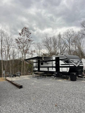 Brand New Rv! Firepit, Close To Dollywood